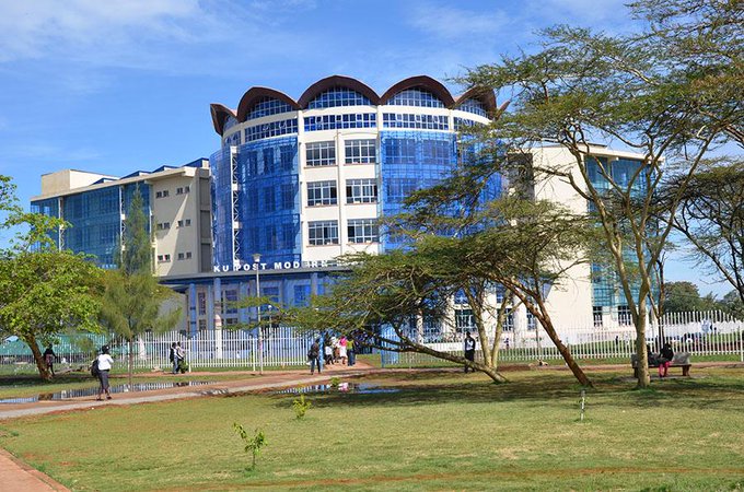 Picnics, Pools & Peace: Inside KU’s Hidden Gems